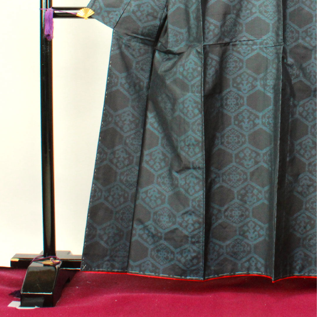 Oshima Tsumugi, Length 160cm, Sleeve length 65.5cm, Dark navy, Weft kasuri, Tortoiseshell, Pure silk, A rank, Lined, Navy, 1116002613418