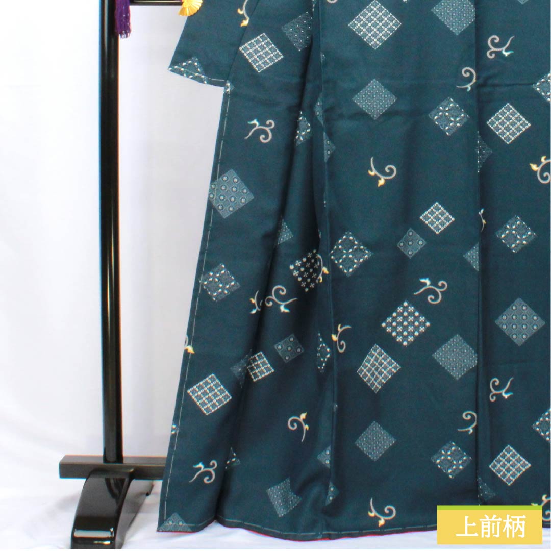 小紋 ポリエステル 身丈167.5cm 裄丈66cm 袷 深藍色(ふかあいいろ) 抽象模様 洗える着物 しつけ糸付き Sランク 紺系 1115006012518