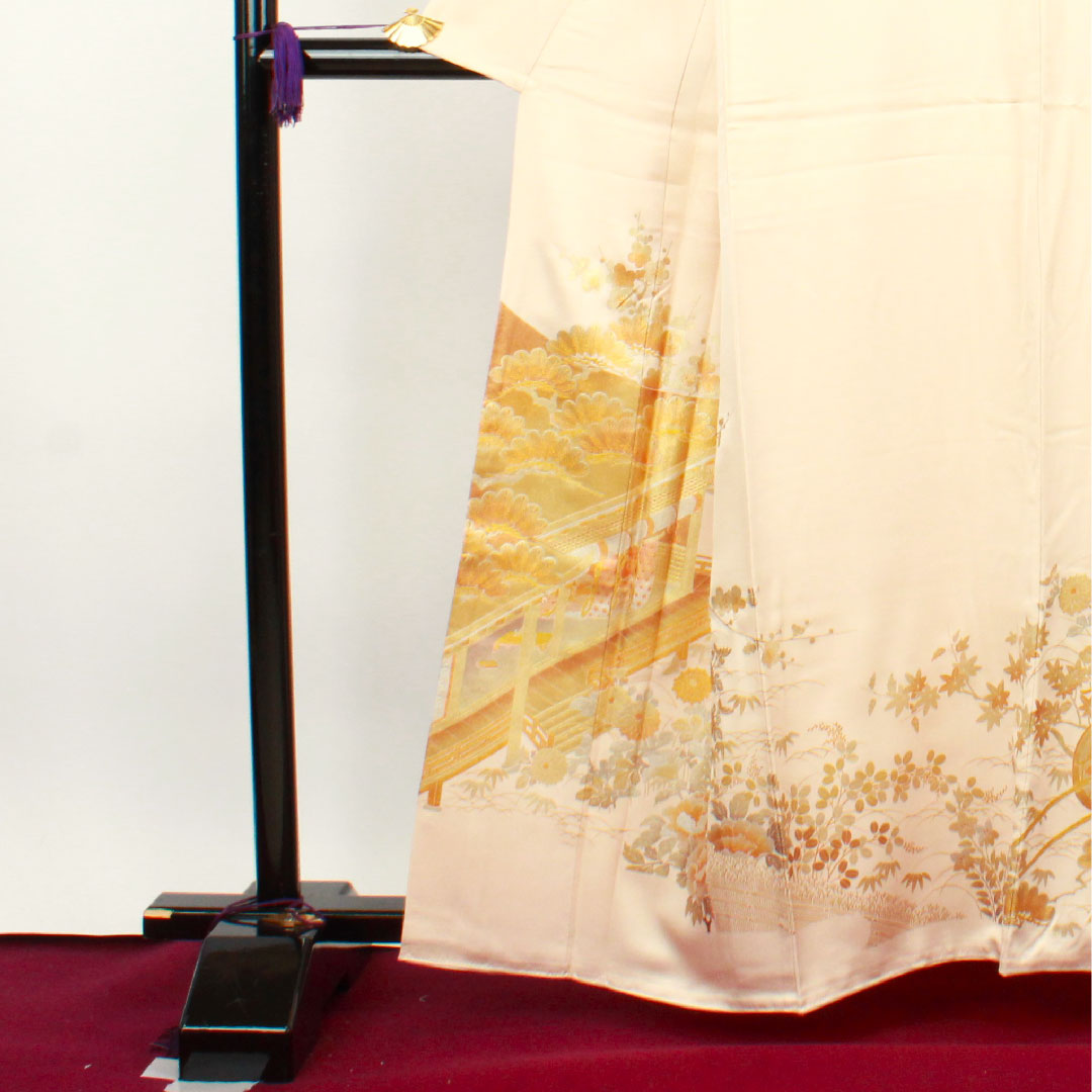 色留袖 身丈161.5cm 裄丈65.5cm 袷 和田光正 金彩友禅 薄肉色 時代風景模様 正絹 Sランク 一つ紋 クリーム系 1111000662415