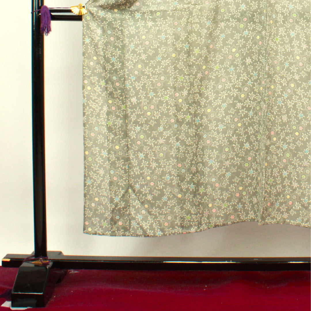 夏物 正絹 小紋 身丈149cm 裄丈63.5cm 柳鼠色(やなぎねずいろ) 菊 亀甲 絽 Sランク グレー系 1132000732122