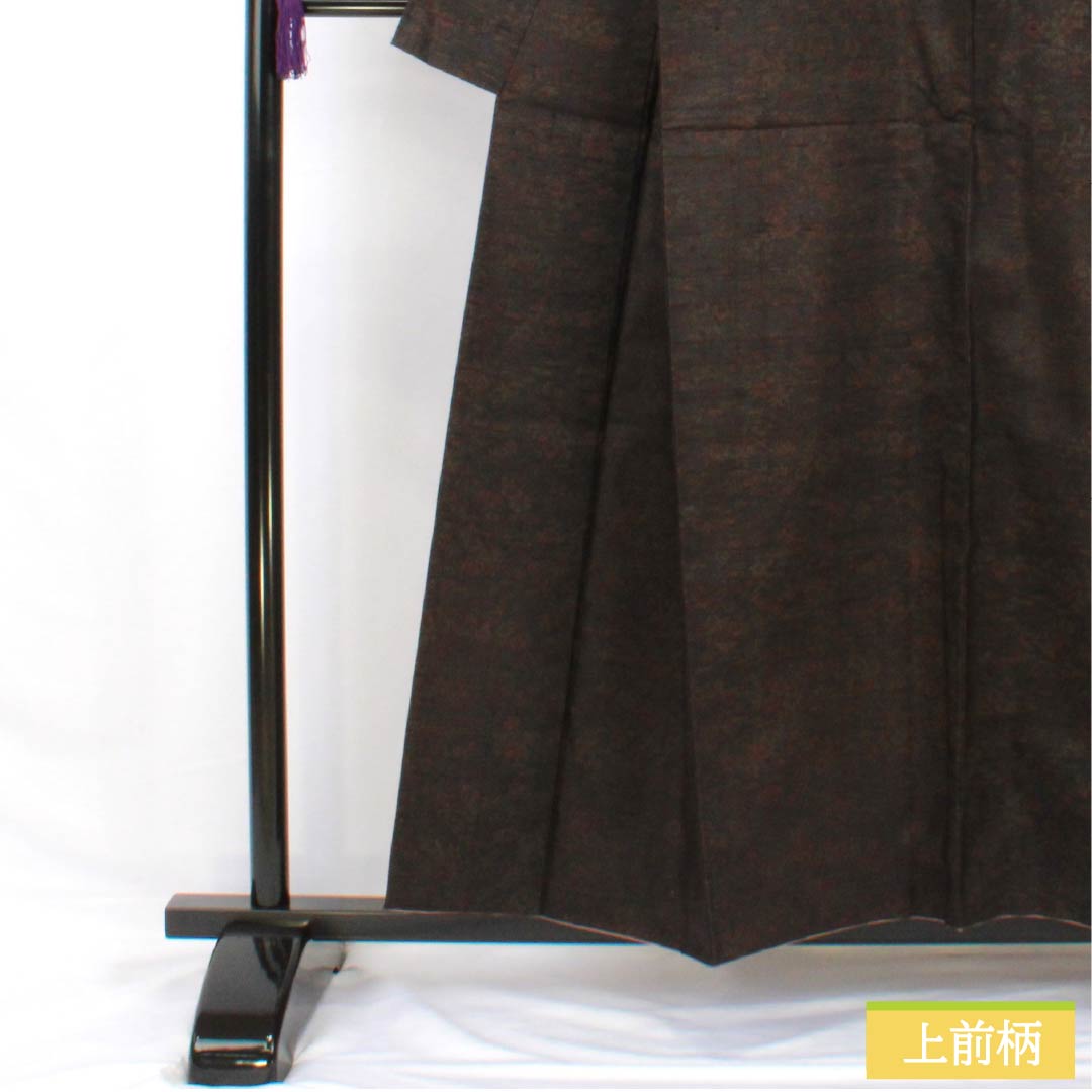 小紋 正絹 身丈156cm 裄丈63cm 袷 涅色(くりいろ) 紬地 草花模様 Sランク 黒系 1115005672310