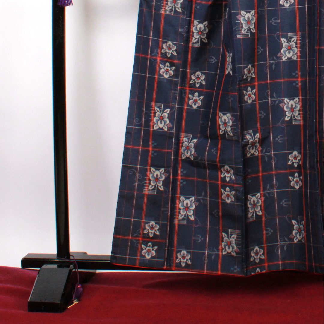 Murayama Oshima Length 160cm Sleeve length 64.5cm Ensemble Lattice Flower pattern Pure silk S rank Awase Navy 1116001932418