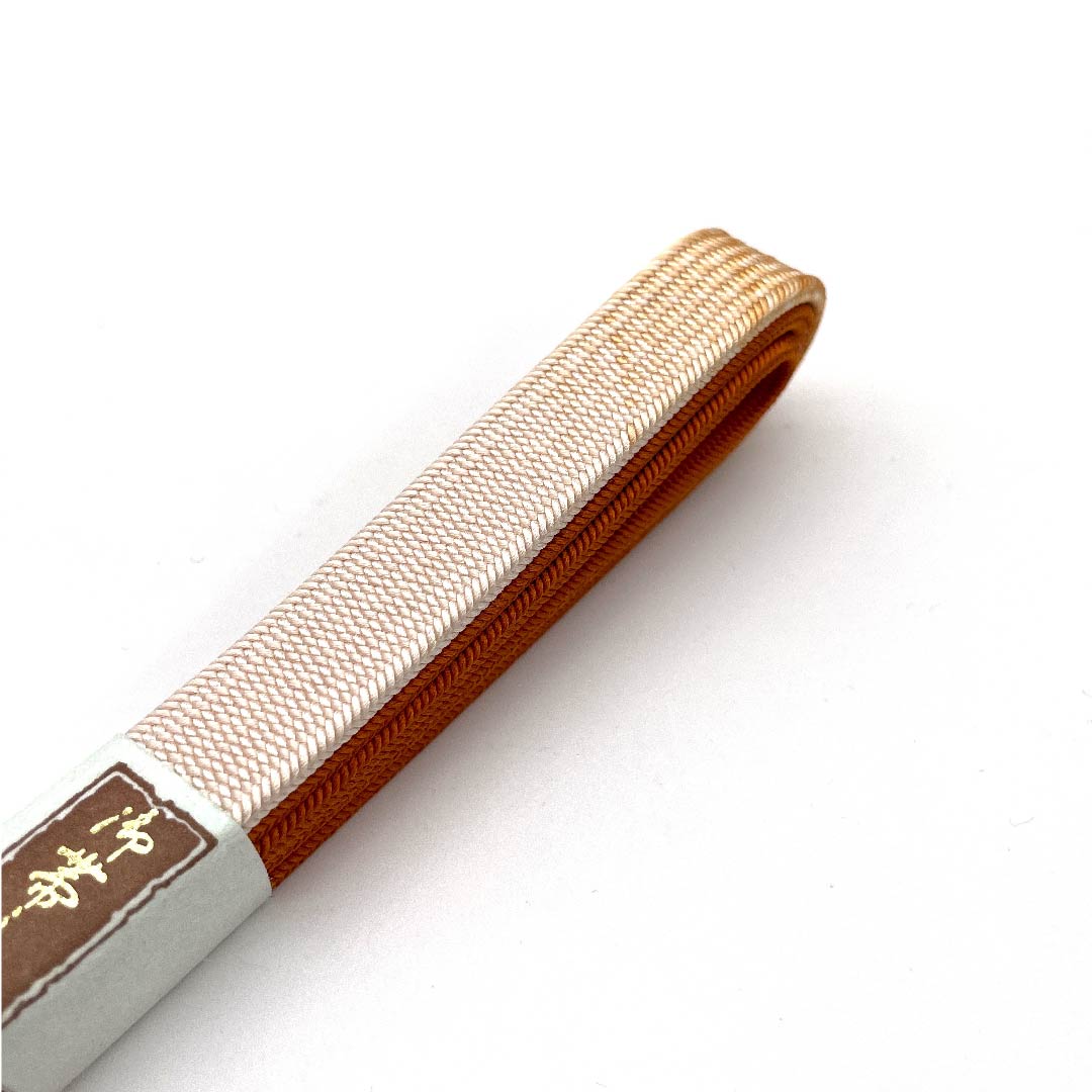 (新古品) 帯締め 正絹 四分紐 胡粉色(ごふんいろ) 鉛丹色(えんたんいろ) 翠嵐工房 新古品 長さ約168cm 幅約1.2cm カジュアル Sランク 橙系 1135002072326