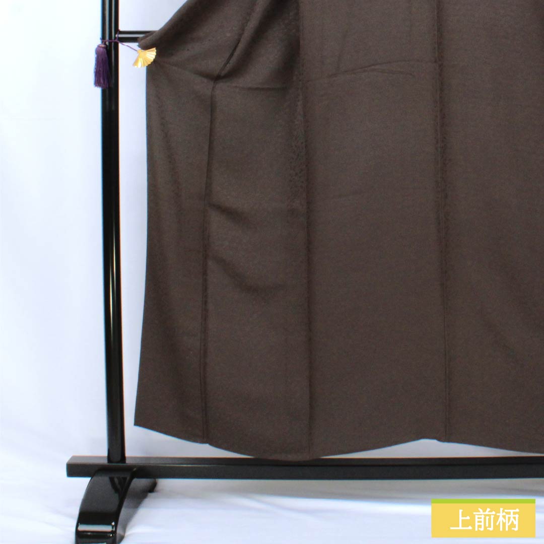 Plain colored silk kimono, rank A, length 153cm, sleeve-to-sleeve 63cm, squirrel grey color, musical notes, staff, sheet music, unlined, brown-toned, 1114002623214