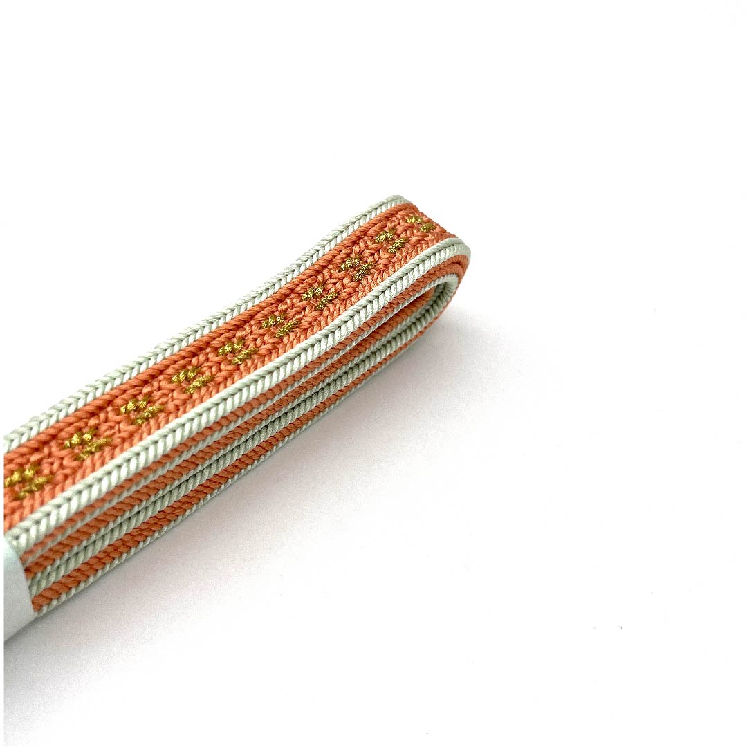 (New old stock) Silk obi-jime, quarter-length cord, gold and red (chinhon-iro), made with brilliantly colored three-quarter gold and silver thread, new old stock, length approx. 159cm, width approx. 1.7cm, semi-formal, S rank, orange, 1135002702326