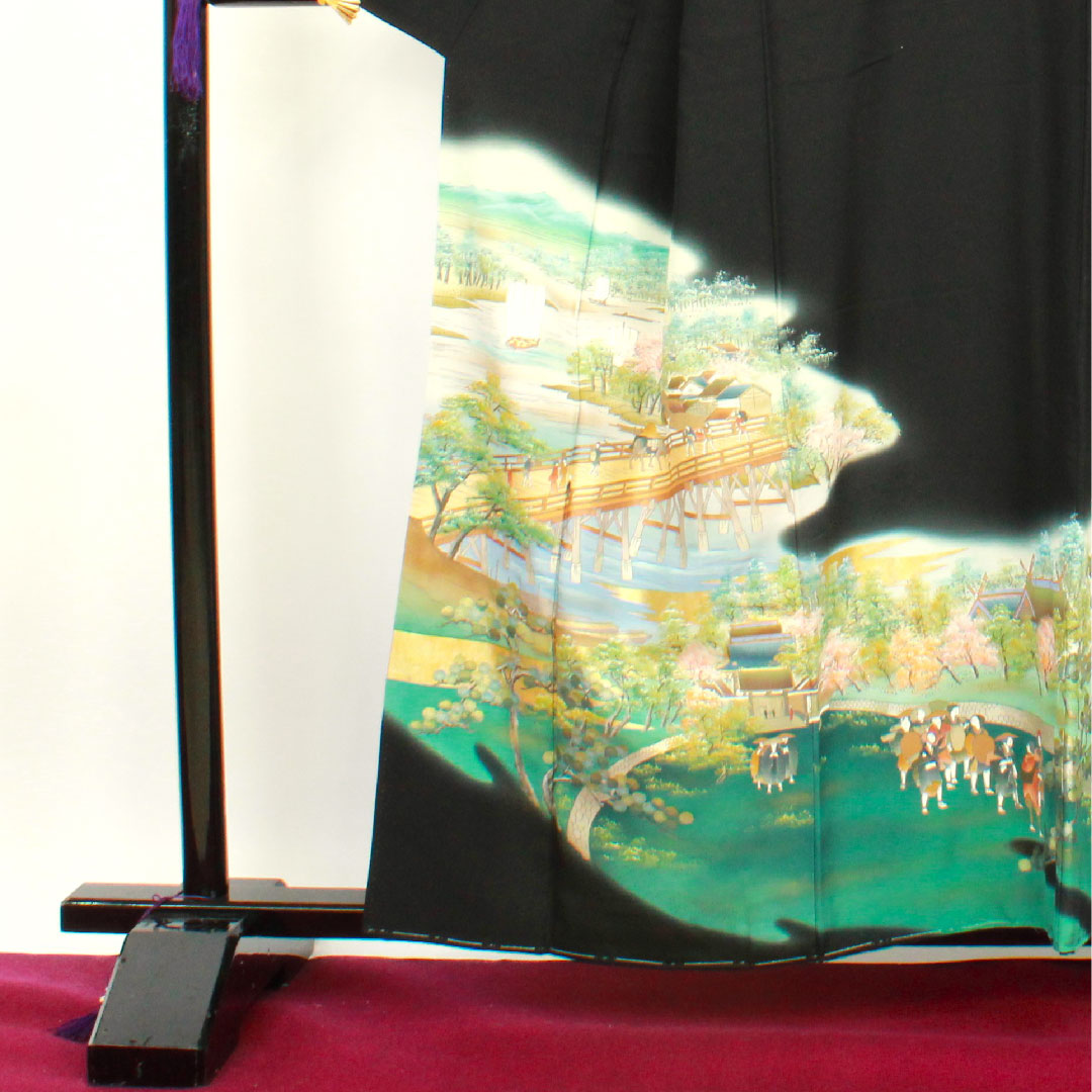 Black formal kimono, length 159.5cm, sleeve length 64.5cm, lined, by artist, Senju Ohashi, bellflower, pure silk, A rank, five crests, black, 1111000543310