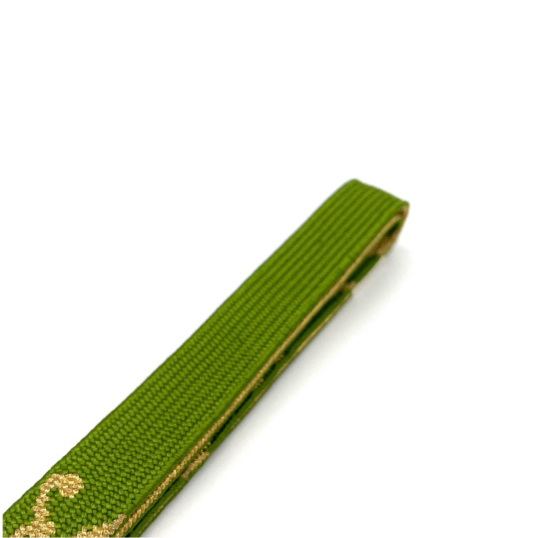 (新古品) 帯締め 正絹 四分紐 比金襖色(ひこうのういろ) 手組紐 花唐草 新古品 長さ約162cm 幅約1.7cm セミフォーマル Sランク 緑系 1135002622319