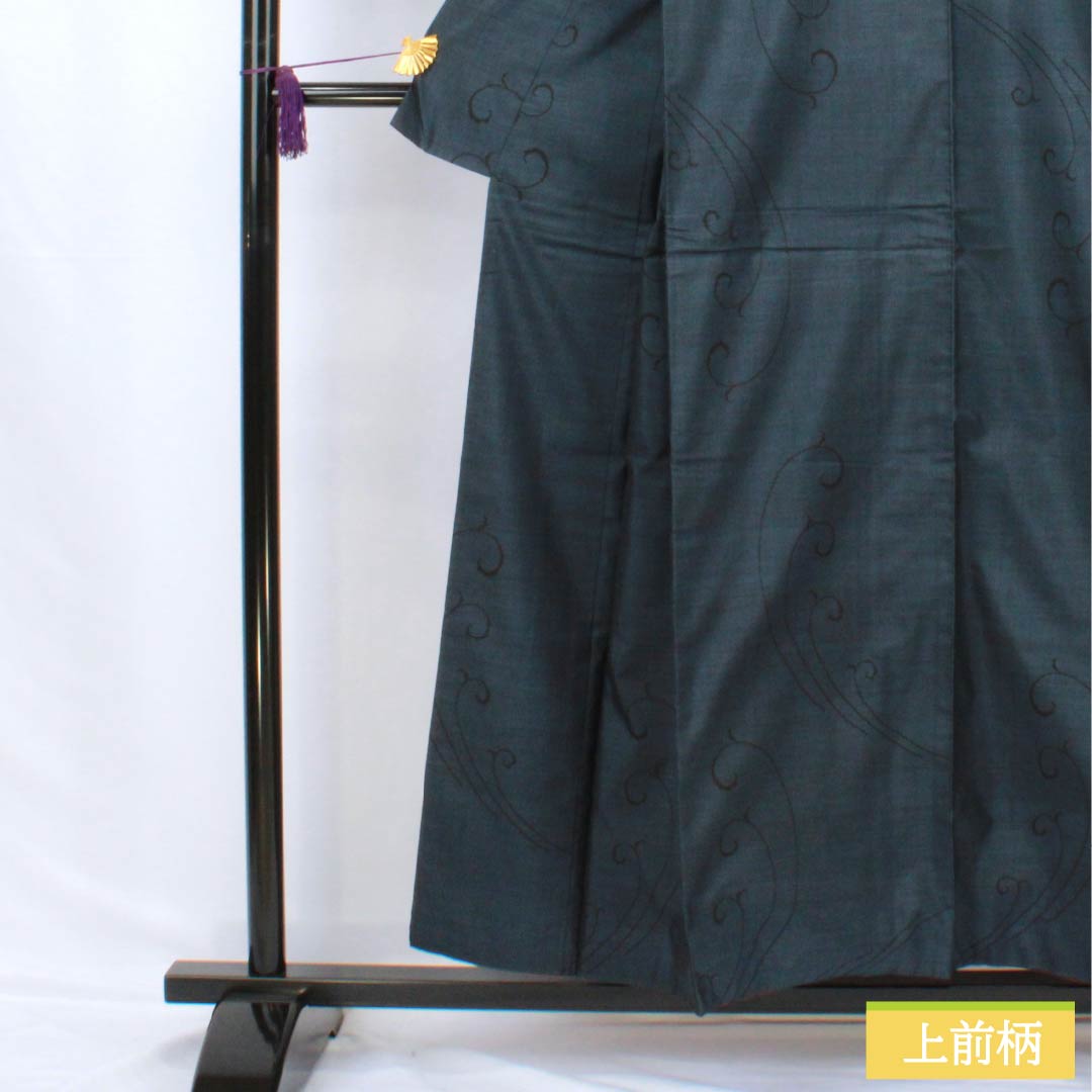 紬 正絹 Sランク 身丈155cm 裄丈63.5cm 鋼色(はがねいろ) 本場大島紬 片ス式 9マルキ 袷 青系 1116004202317
