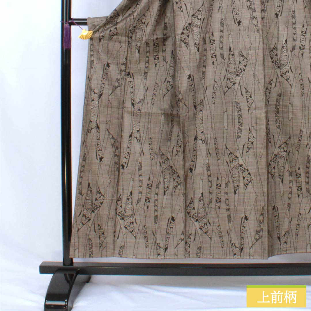Tsumugi Silk S Rank Length 154.5cm Sleeve Length 63cm Fushiiro Oshima Tsumugi Abstract Pattern With basting threads Lined Brown 1116004852214