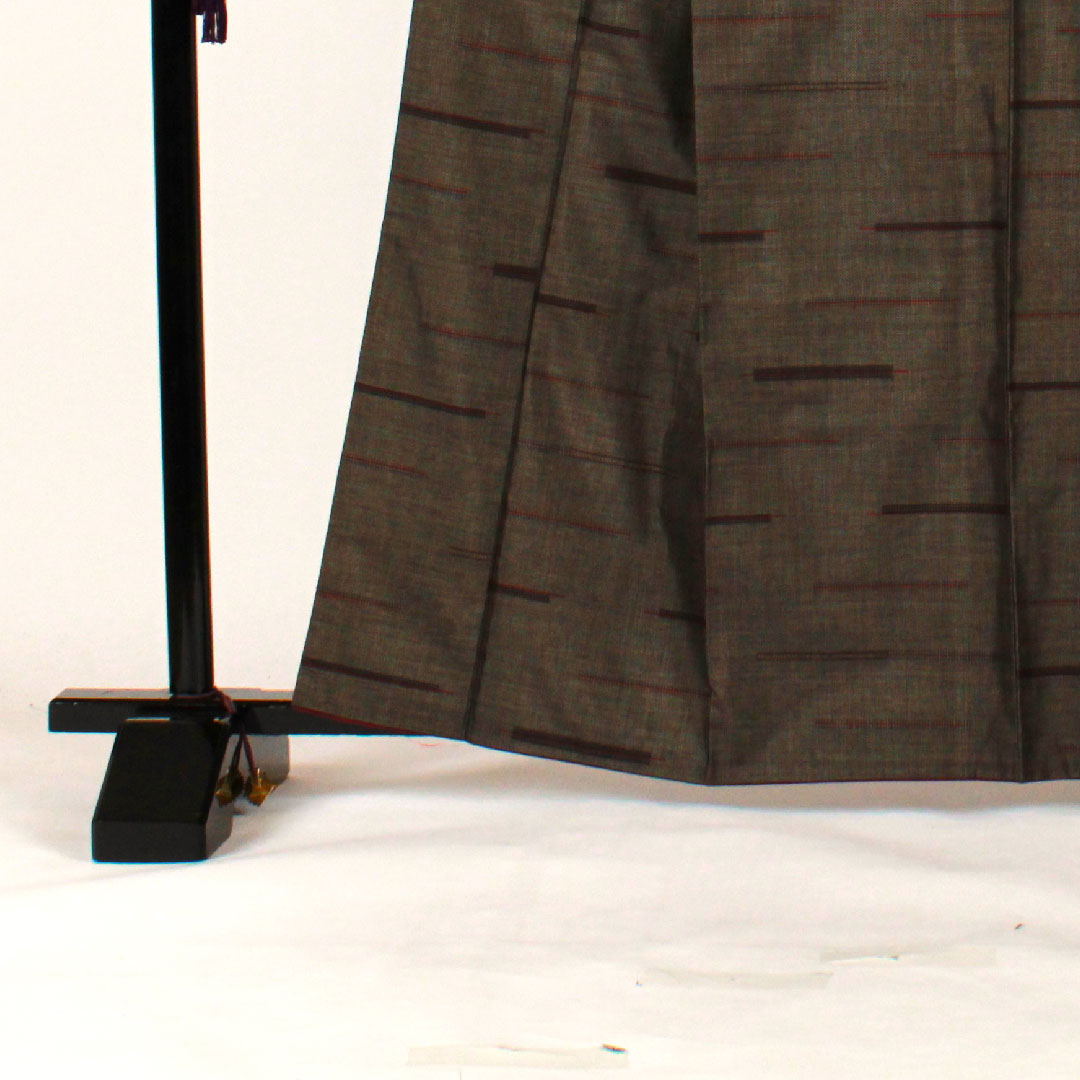 Oshima Tsumugi, Length 163cm, Sleeve length 66cm, Warp and weft ikat, Geometric pattern, Pure silk, S rank, Awase, Brown, 1116001182414
