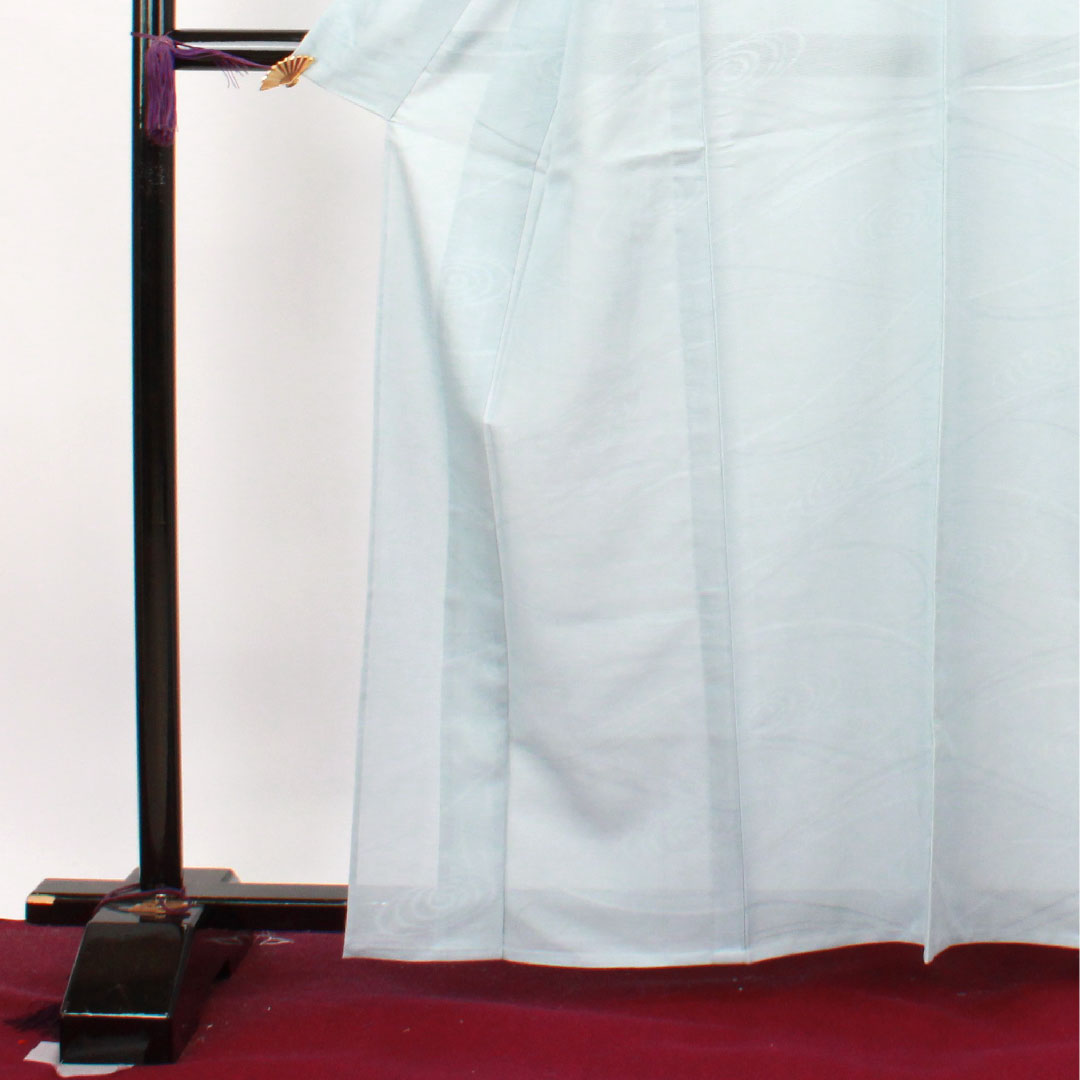 Summer pure silk plain color Length 162.5cm Sleeve length 63cm Kinuta celadon color Plum blossom Basting thread included Flowing water Silk A rank Light blue 1132000493424