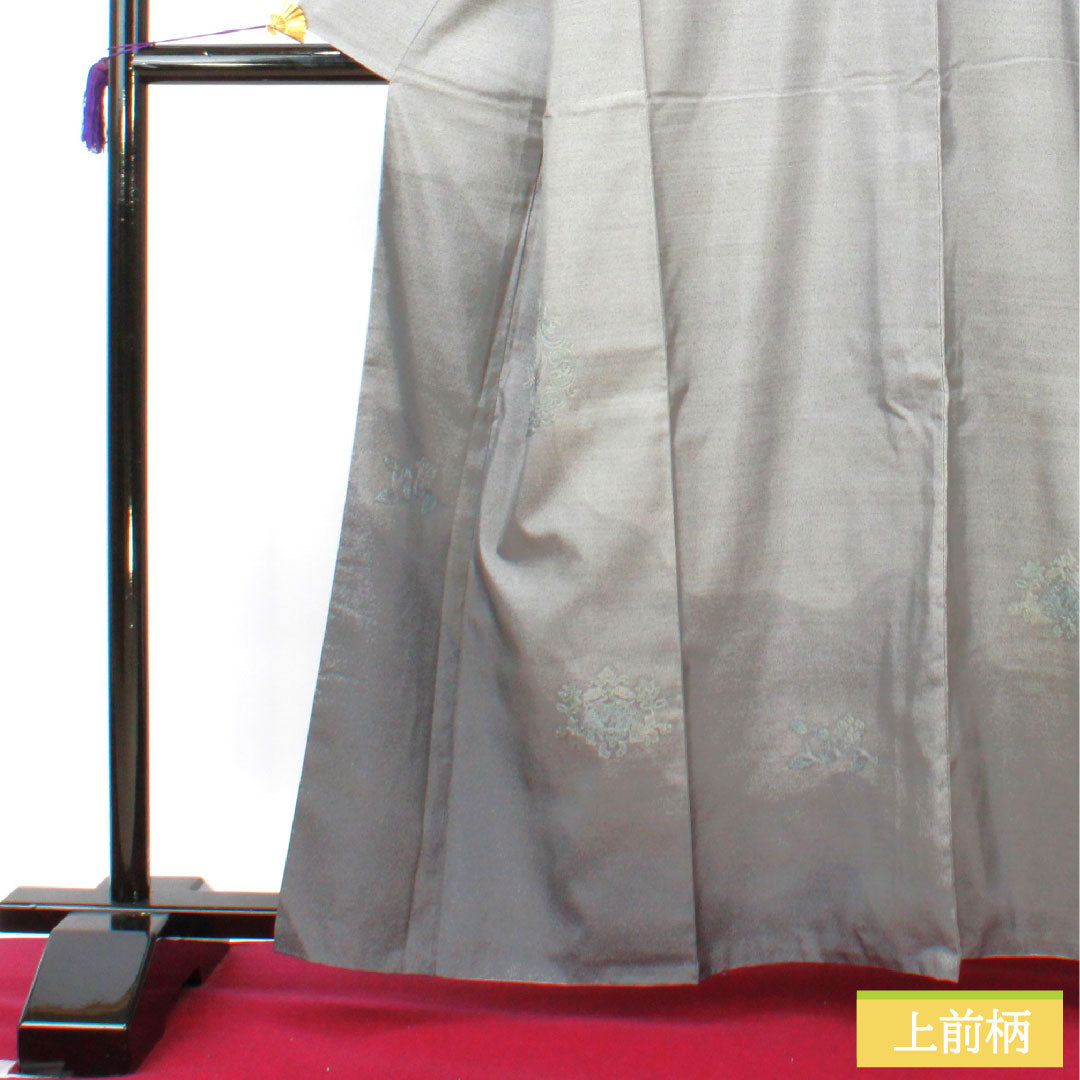 訪問着 正絹 袷 身丈162.5cm 裄丈66.5cm 錫色(すずいろ) 大島紬地 刺繍 抽象模様 Sランク グレー系 1112004582422