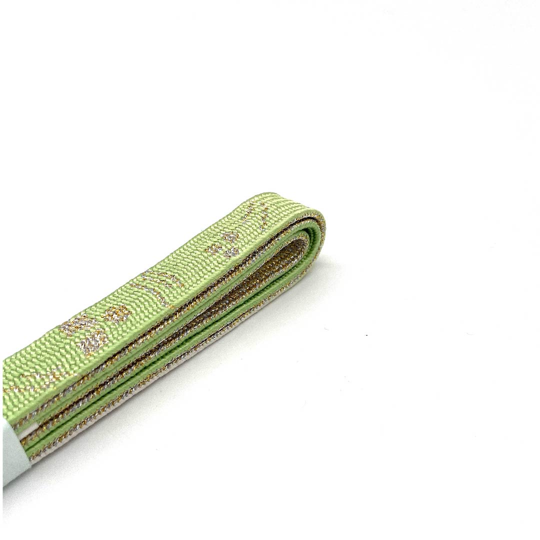 (新古品) 帯締め 正絹 四分紐 若緑色(わかみどりいろ) 金属糸使用 新古品 長さ約159cm 幅約1.5cm セミフォーマル Sランク 緑系 1135002862319