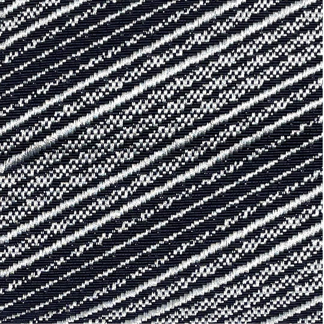 Kaku-obi (sash) made of polyester in dark navy blue with geometric patterns. Unused. Length 398cm, width 10cm. New rank. Navy blue. 1134000181918