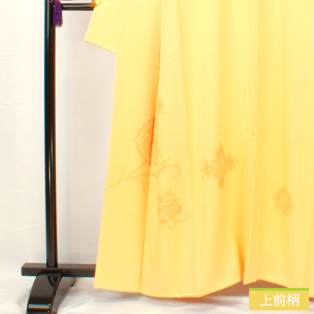 Homongi, pure silk, lined, length 159.5cm, sleeve length 61cm, light tangerine color, Sagara embroidery, floral pattern, one crest, quince, S rank, yellow, 1112005082323