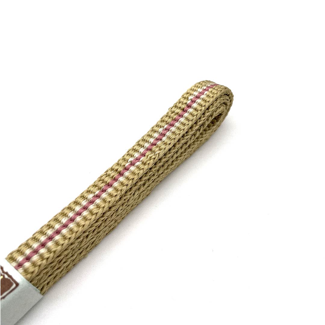 (新古品) 帯締め 正絹 四分紐 麦藁色(むぎわらいろ) 手組紐 新古品 長さ約162cm 幅約1.2cm カジュアル Sランク ベージュ系 1135001872925