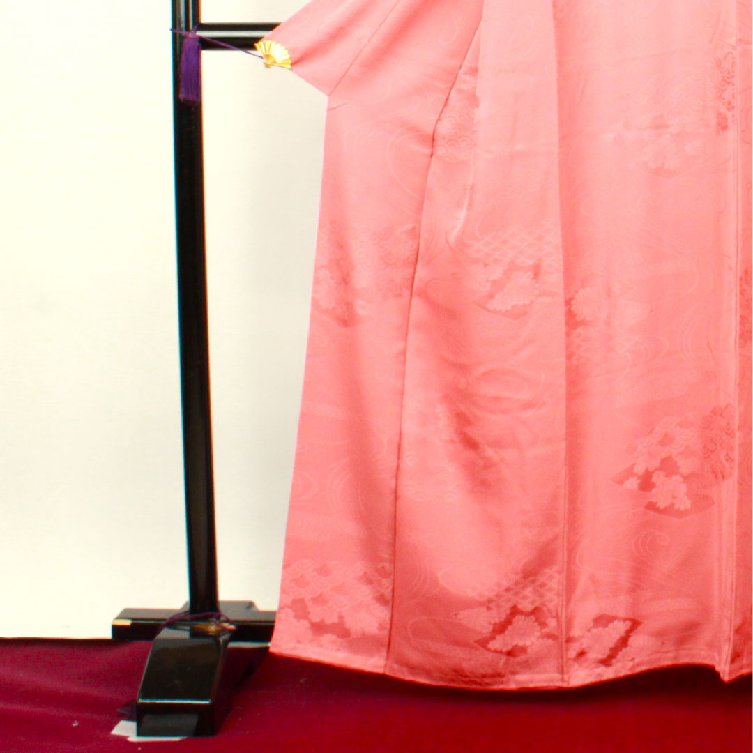 色無地 長春色 吉祥文様 身丈160cm 裄丈63.5cm 袷 正絹 Sランク ピンク系 1114000612413