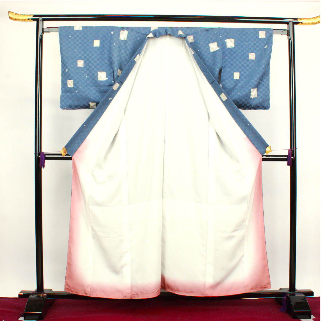 小紋 身丈158.5cm 裄丈62.5cm 袷 裏色 洗える着物 市松 うさぎ 桜 ポリ Sランク 青系 1115003232317