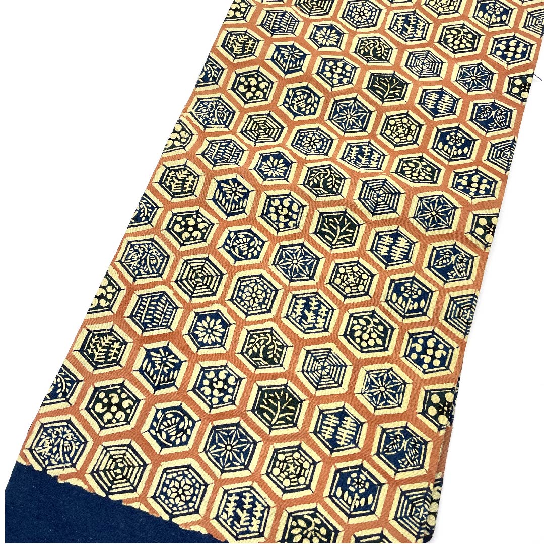 Nagoya obi, faded scarlet, tortoiseshell pattern, by Hirokazu Akiyama, indigo dye, obi length 337cm, cotton, S rank, full length, casual, pink, 1124003572313, Nagoya style