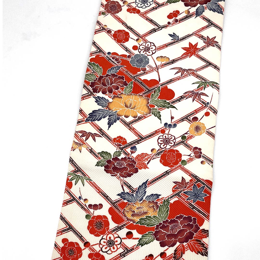 Nagoya obi, white, Kyo-Bingata, peony, plum, bamboo, obi length 364.5cm, pure silk, A rank, point pattern, casual, white, 1124004803311, Nagoya style