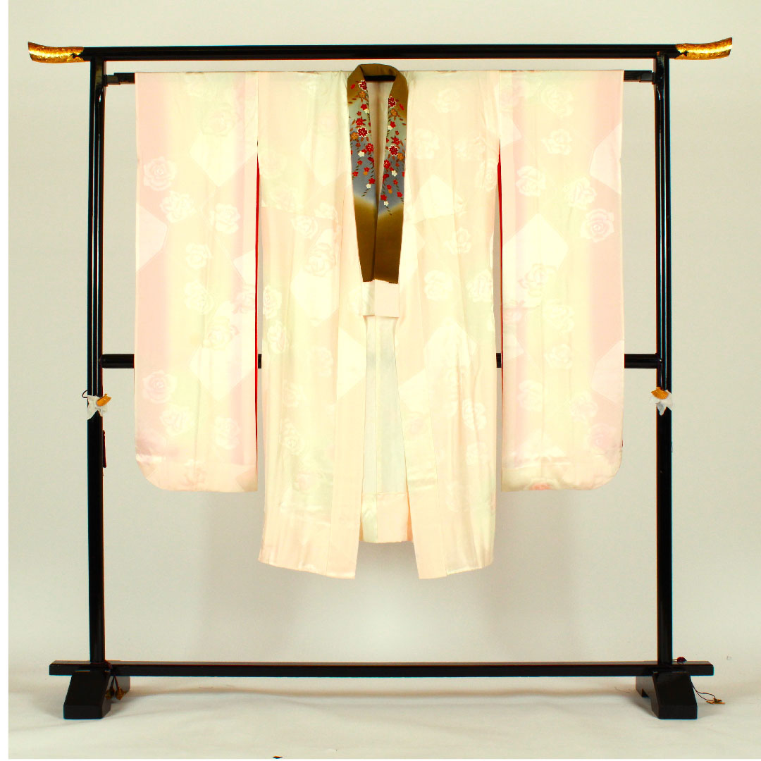 Long undergarment, pure silk, length 125cm, sleeve length 64.5cm, lined, for long-sleeved kimono, with embroidered half-collar, rose, S rank, pink, 1129000052113