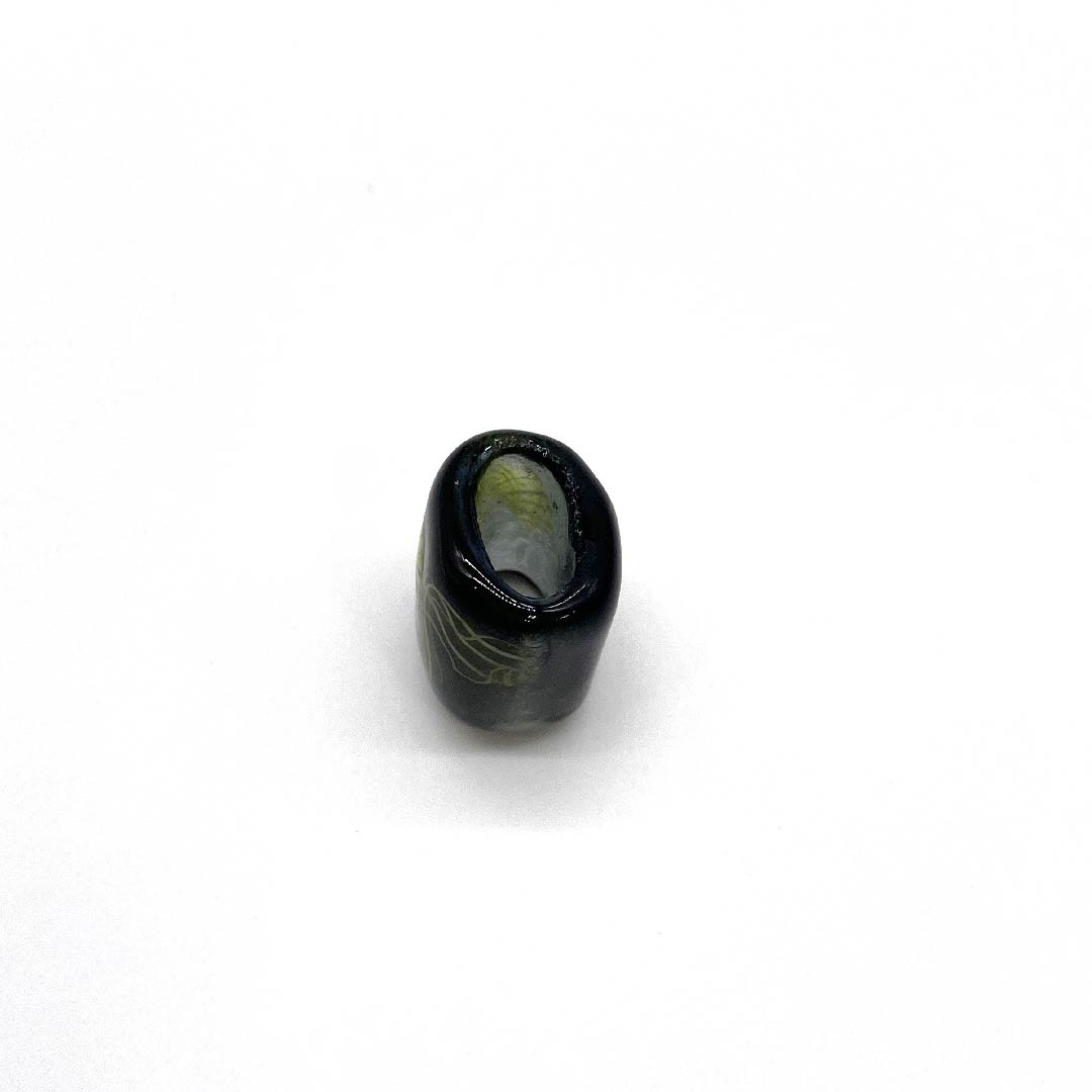 (New old stock) Glass Obi fastener, casual, ink color (guzumiiro), glass beads, flower, geometric pattern, length approx. 2cm, width approx. 2cm, S rank, gray, 1137000522922