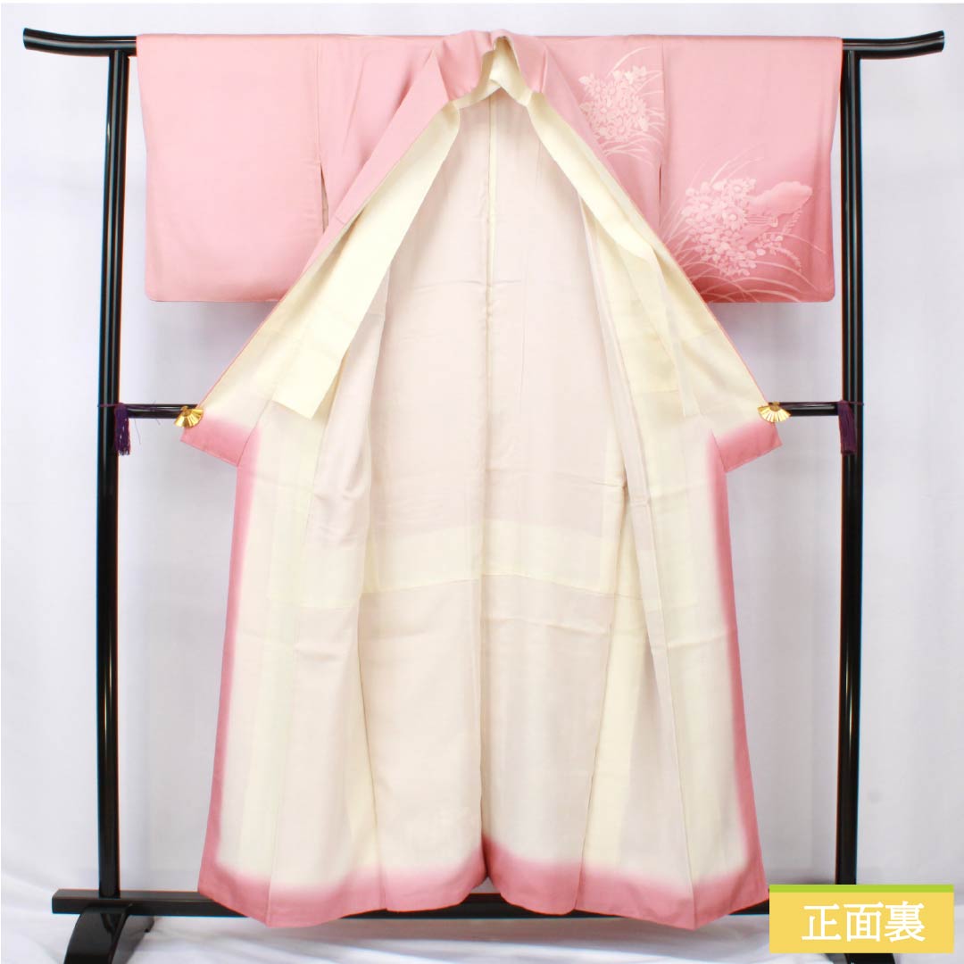 Homongi (visiting kimono) made of pure silk, grade A, with a lined lining, length 155cm, sleeve length 62cm, light crest (asabe niiro), single crest, batik (wax-resist dyed) floral motif, layered collar, pink, product number 1112006323313