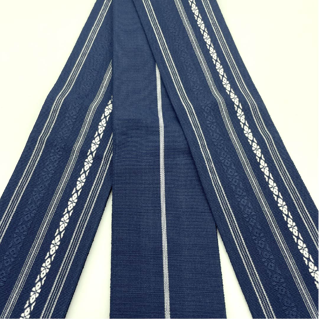 (Unmade) Kaku-obi (cotton sash) in meishoku-iro (medium color) with a pattern of kenjo (presentation) Length 394cm Width 9.5cm S rank Blue 1134000392917