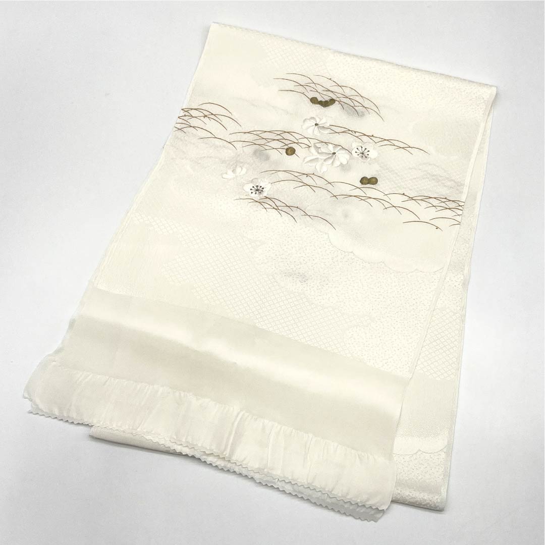 Obiage Silk S-rank Formal Milky white For Kurotomesode Dewy grass Plum Length approx. 173cm Width approx. 29cm White 1136002582911
