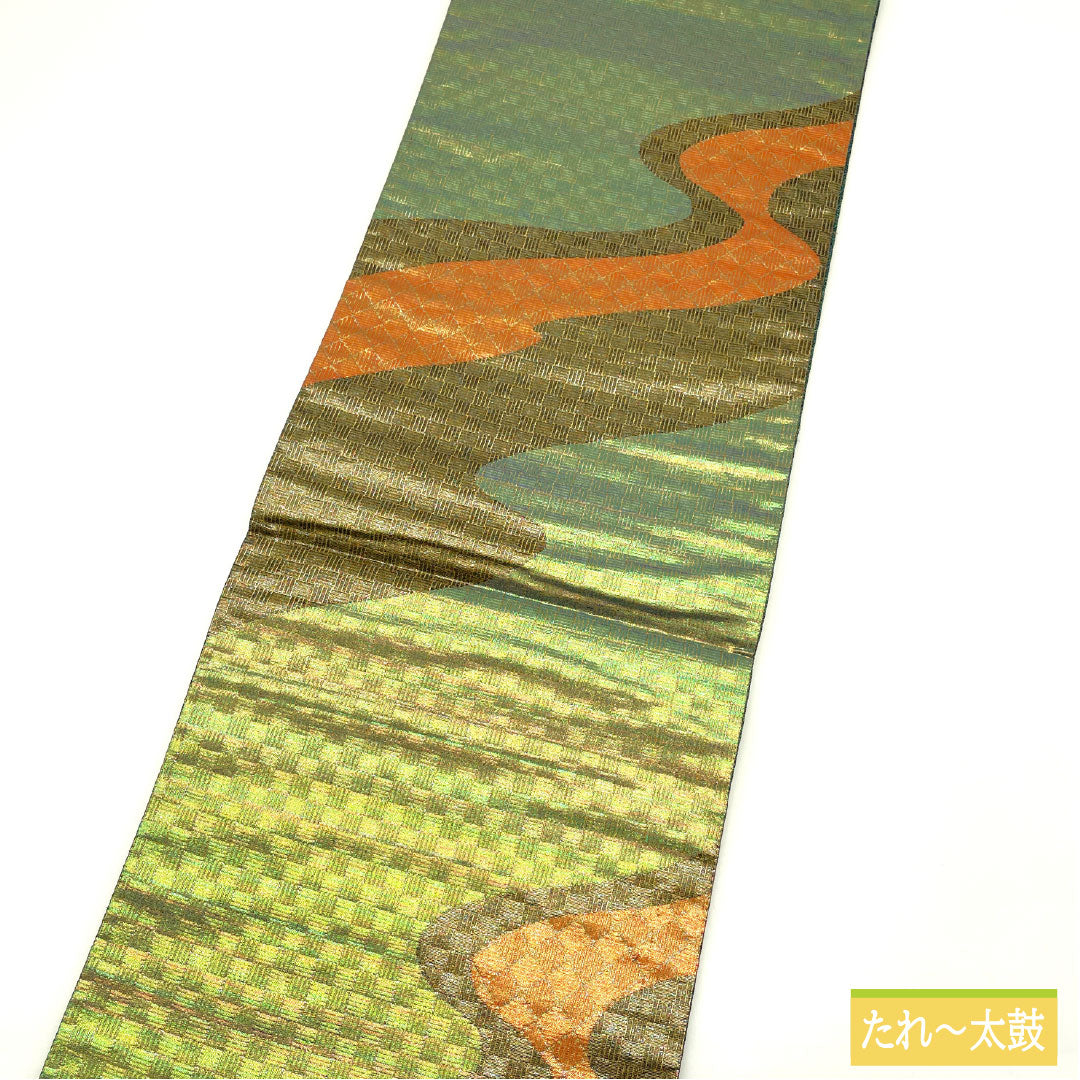 Nishijin-ori silk obi with embroidery, Gosan Paulownia pattern, flowing water design, and iridescent beetle motifs. Length: 440cm. Semi-formal, gradient accents. Product code: 1123016692399.
