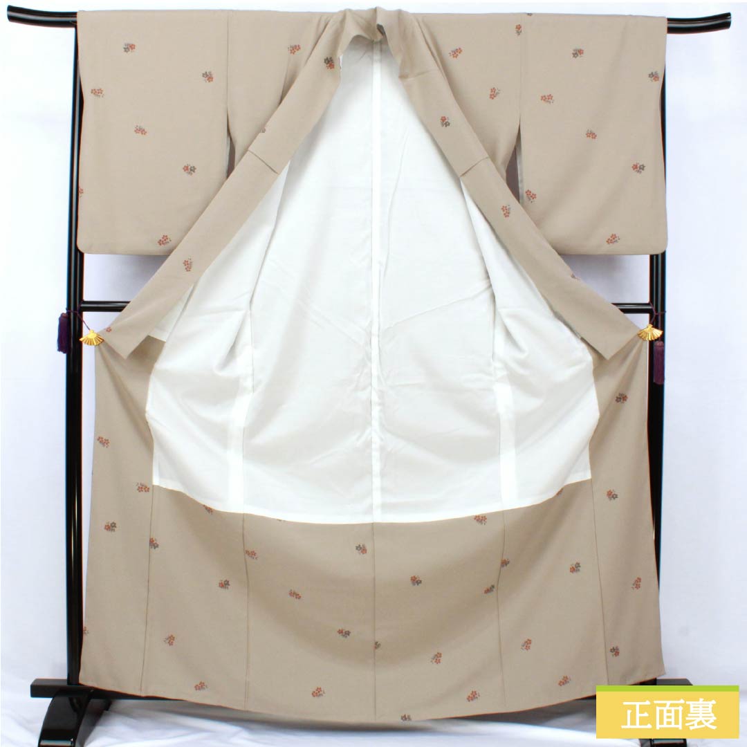 訪問着 ポリエステル Aランク 袷 身丈165.5cm 裄丈66.5cm 銀煤竹色(ぎんすすたけいろ) 花 鈴 洗える着物 ベージュ系 1112007373525