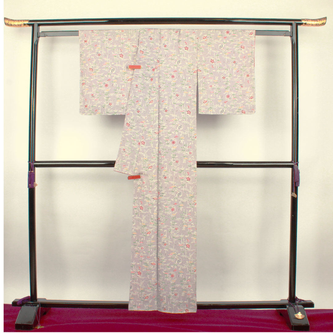小紋 身丈158cm 裄丈63cm 袷 白藤色 型染 吉祥文様 正絹 Sランク 紫系 1115002102320