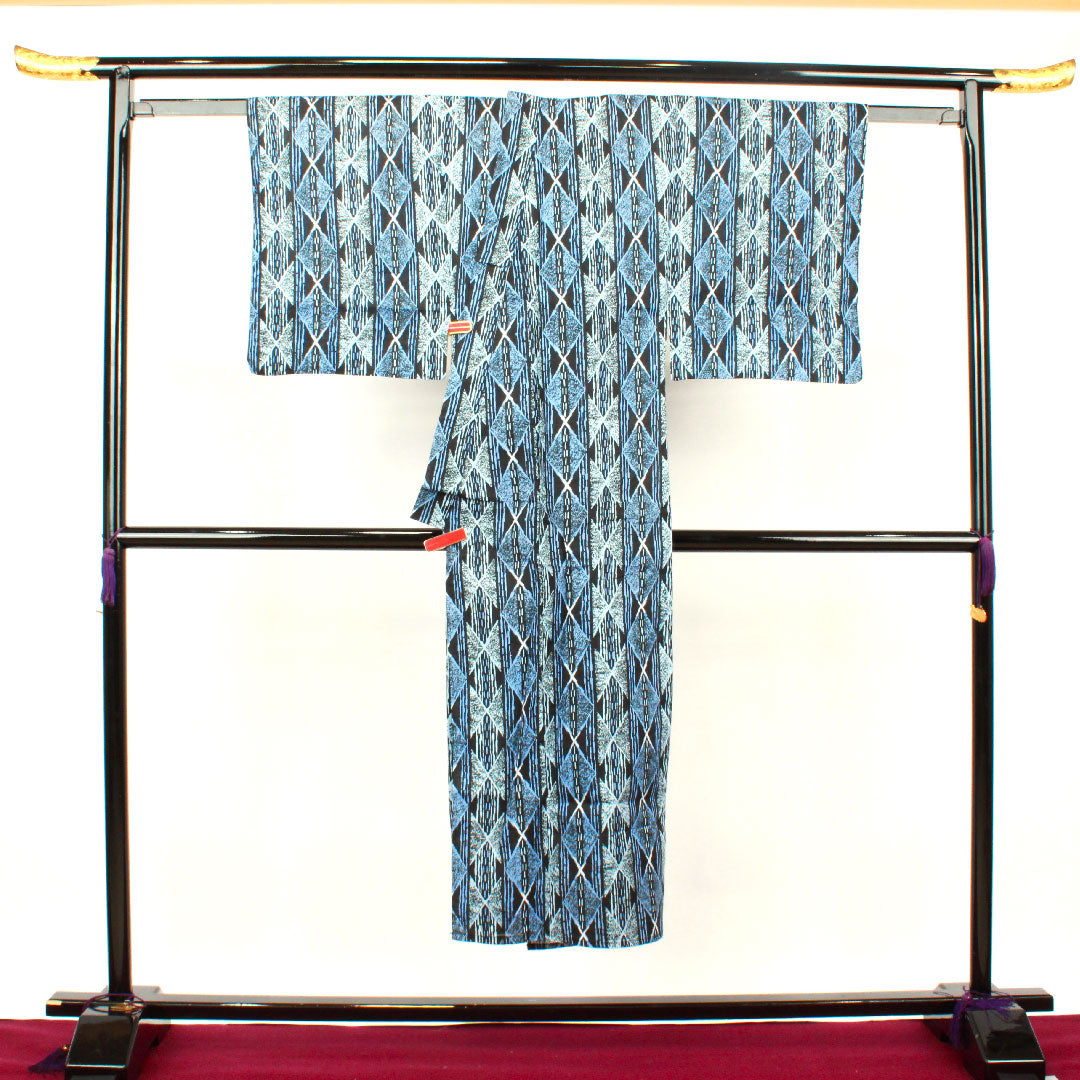 浴衣 男物 幾何学模様 木綿 Sランク 単衣 身丈141.5cm 裄丈64cm 黒系 1118001122110
