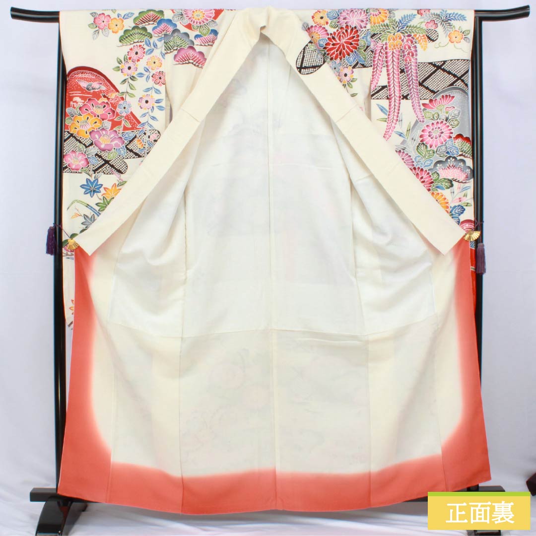Furisode Pure Silk A Rank Length 161.5cm Sleeve-to-sleeve 65.5cm Lined Milky White Kyo Yuzen Auspicious Patterns With basting stitches White 1113002913411