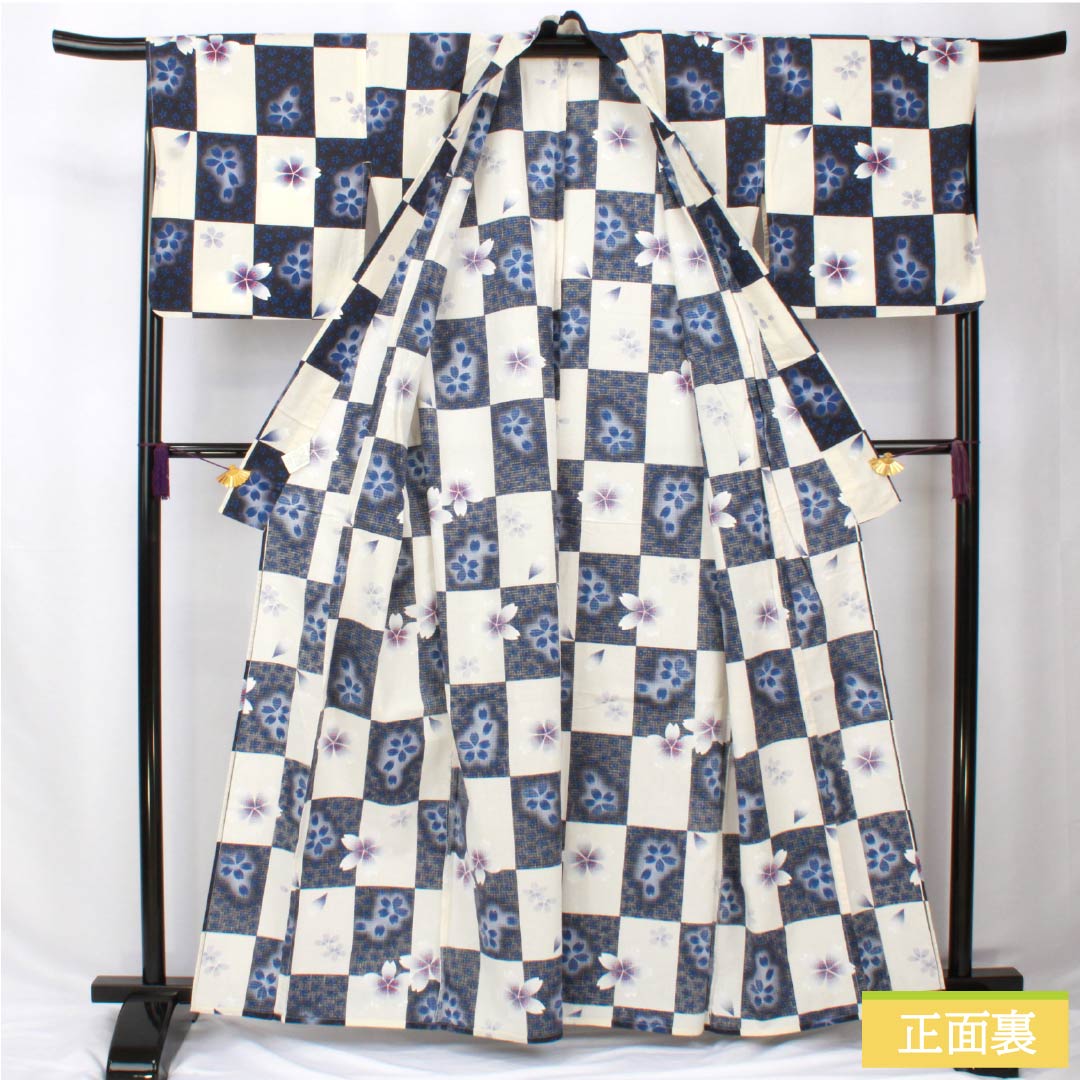 Cotton Yukata, Length 162cm, Sleeve Length 69cm, Rank B, Single-Layer, Gradient, Off-White/Dark Navy, Checkered Pattern, Cherry Blossom Design, Product Number: 1118005994499