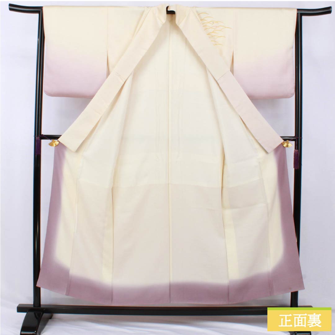 Visiting Kimono, Pure Silk, B-Rank, Lined, Length 154.5cm, Sleeve Length 64cm, Off-White (Kinari-Iro), Designed by Living National Treasure Yoshishige Fukuda, Single Crest, Ueda Family Paulownia Wood Embroidery, Cream, Product Number: 1112006824215