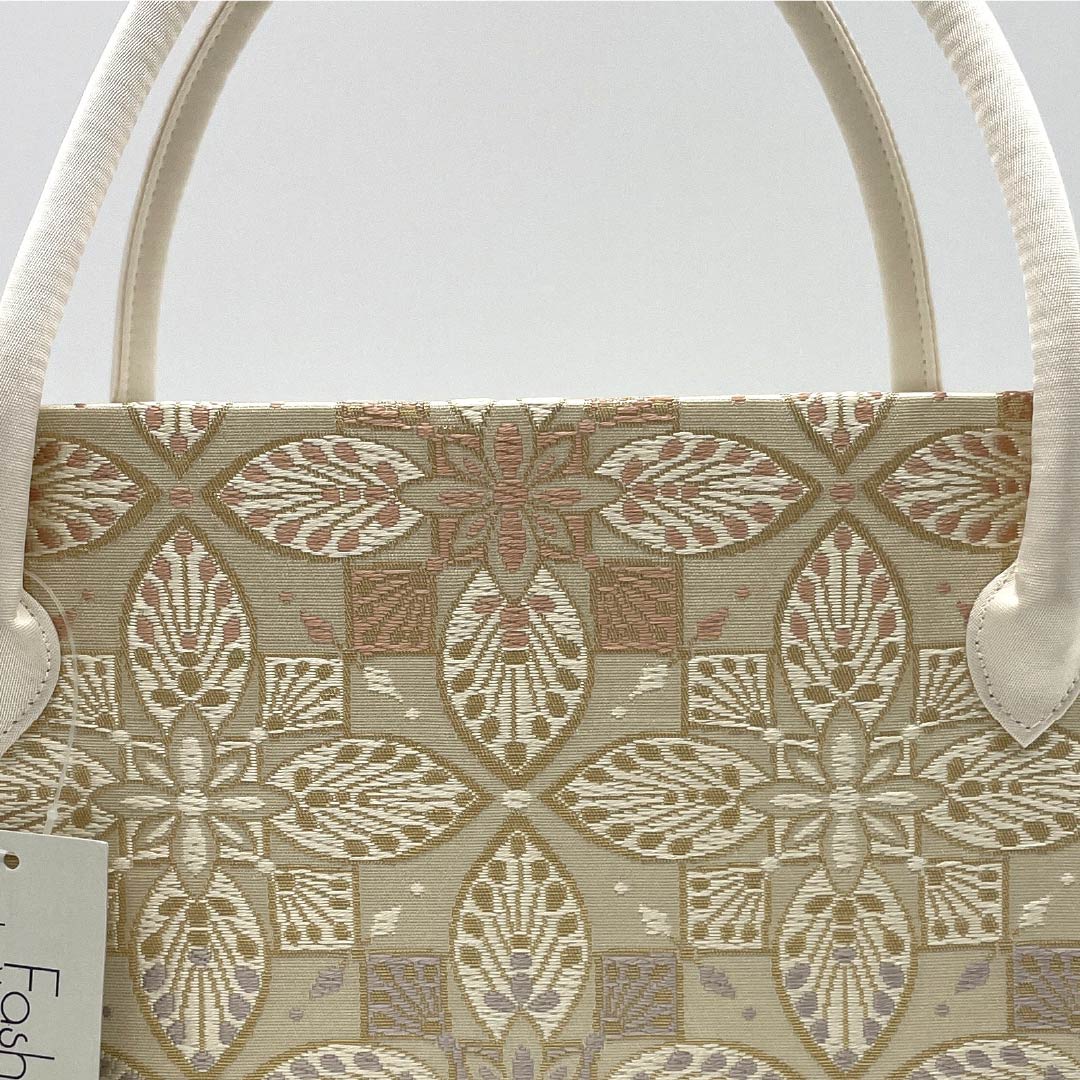 (Like New) Formal Japanese Bag, New Rank, Hakuya Seibei, Nishijin-ori Rikyu Bag with Famous Cloth Pattern, Cream, Item Number 113900120115