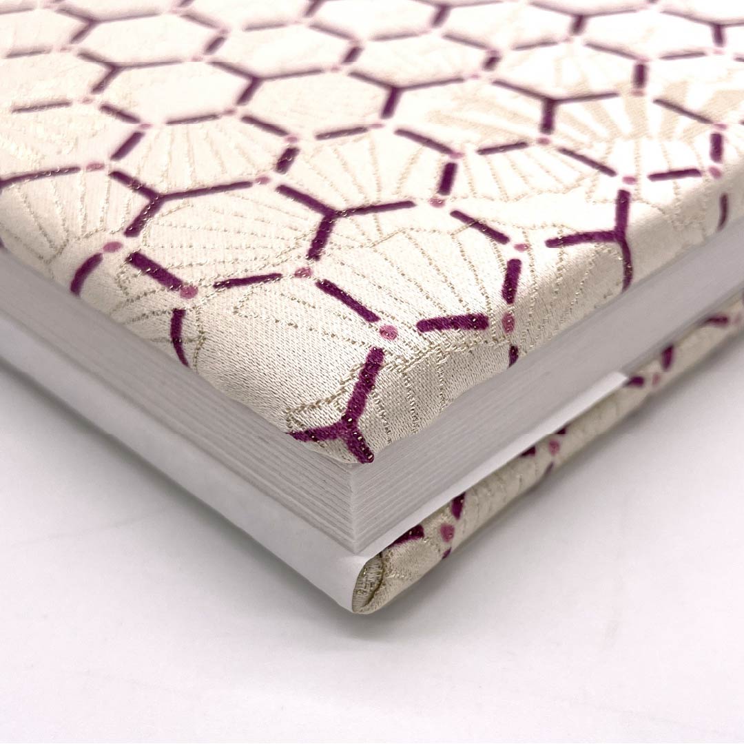 Goshuincho (red stamp book) in off-white (kinariiro) tortoiseshell pattern, beige, new rank, 118000001125