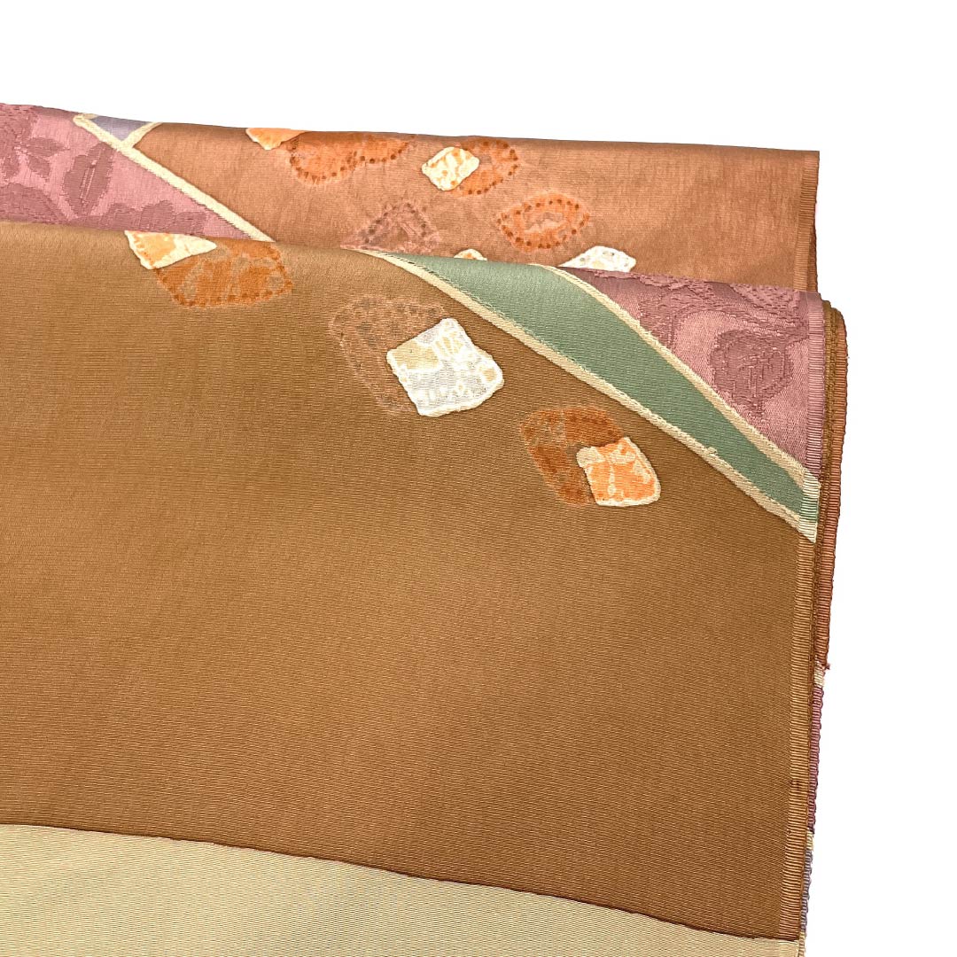 帯揚げ 正絹 Aランク セミフォーマル 駱駝色(らくだいろ) 抽象模様 花 長さ約177cm 幅約30cm 茶系 1136004333914