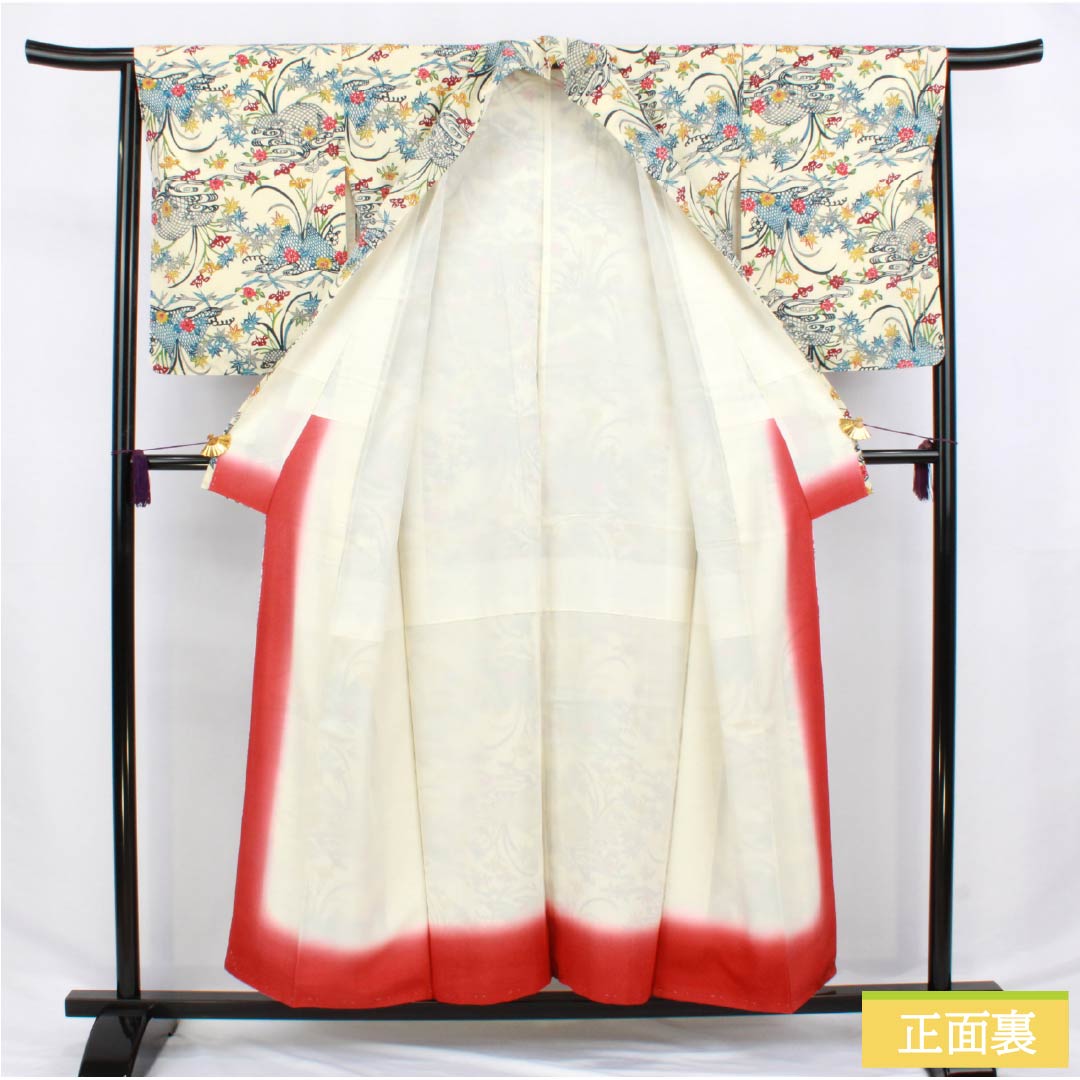 小紋 正絹 Sランク 身丈154.5cm 裄丈64cm 袷 乳白色(にゅうはくしょく) 京紅型 吉祥文様 しつけ糸付き 白系 1115006652211