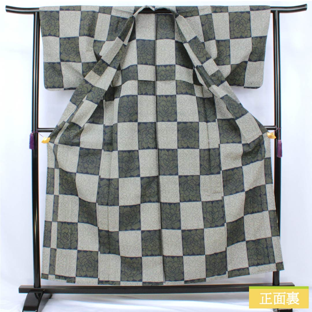 紬 正絹 Sランク 身丈159cm 裄丈63cm 灰色(はいいろ) 紺色(こんいろ) 市松 抽象模様 単衣 グレー系 1116004682322