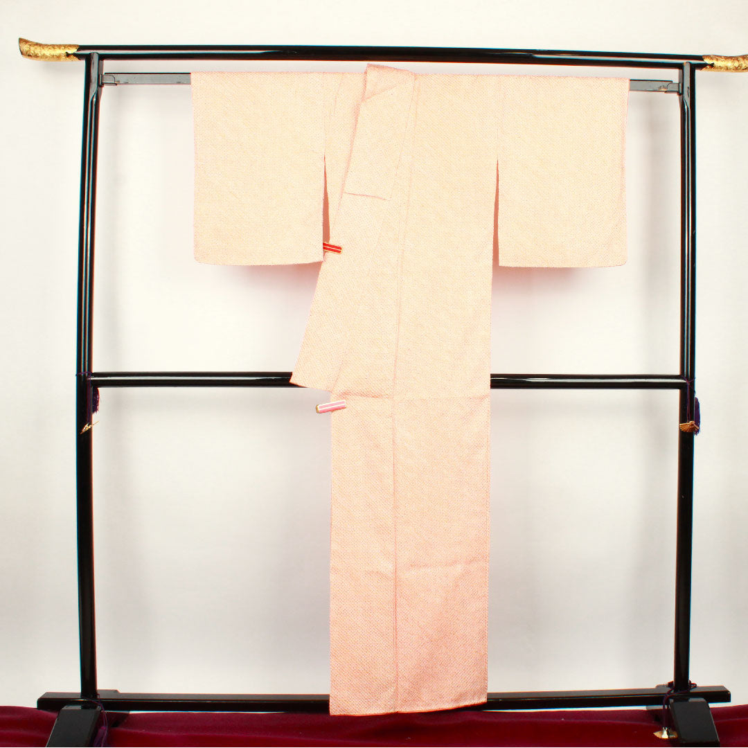 小紋 身丈157cm 裄丈62cm 袷 深支子色 総絞り しつけ糸あり 正絹 Sランク 朱系 1115002242316