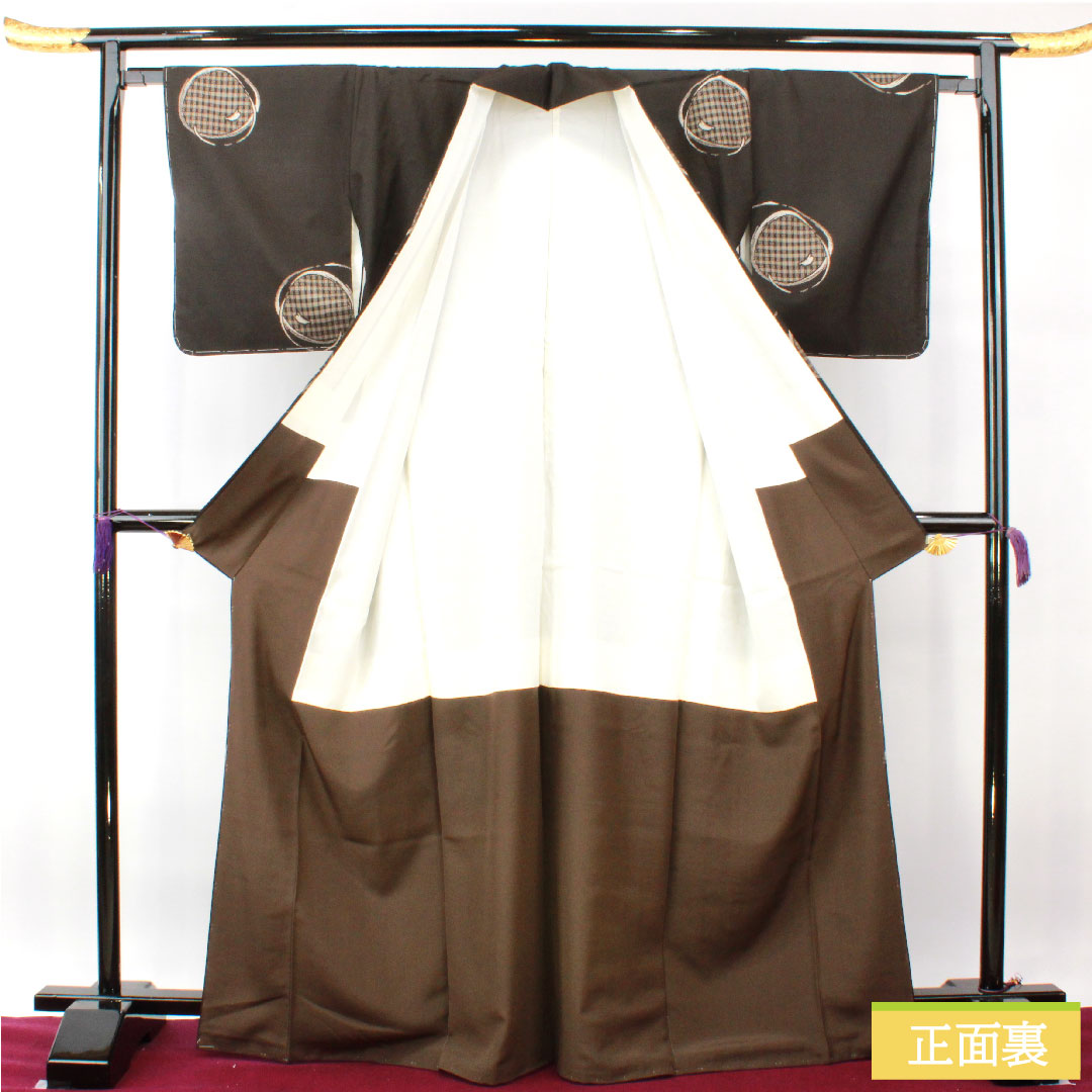 紬 正絹 身丈168.5cm 裄丈64.5cm 大島紬 9マルキ 経緯絣 抽象模様 Sランク 袷 茶系 1116003482514