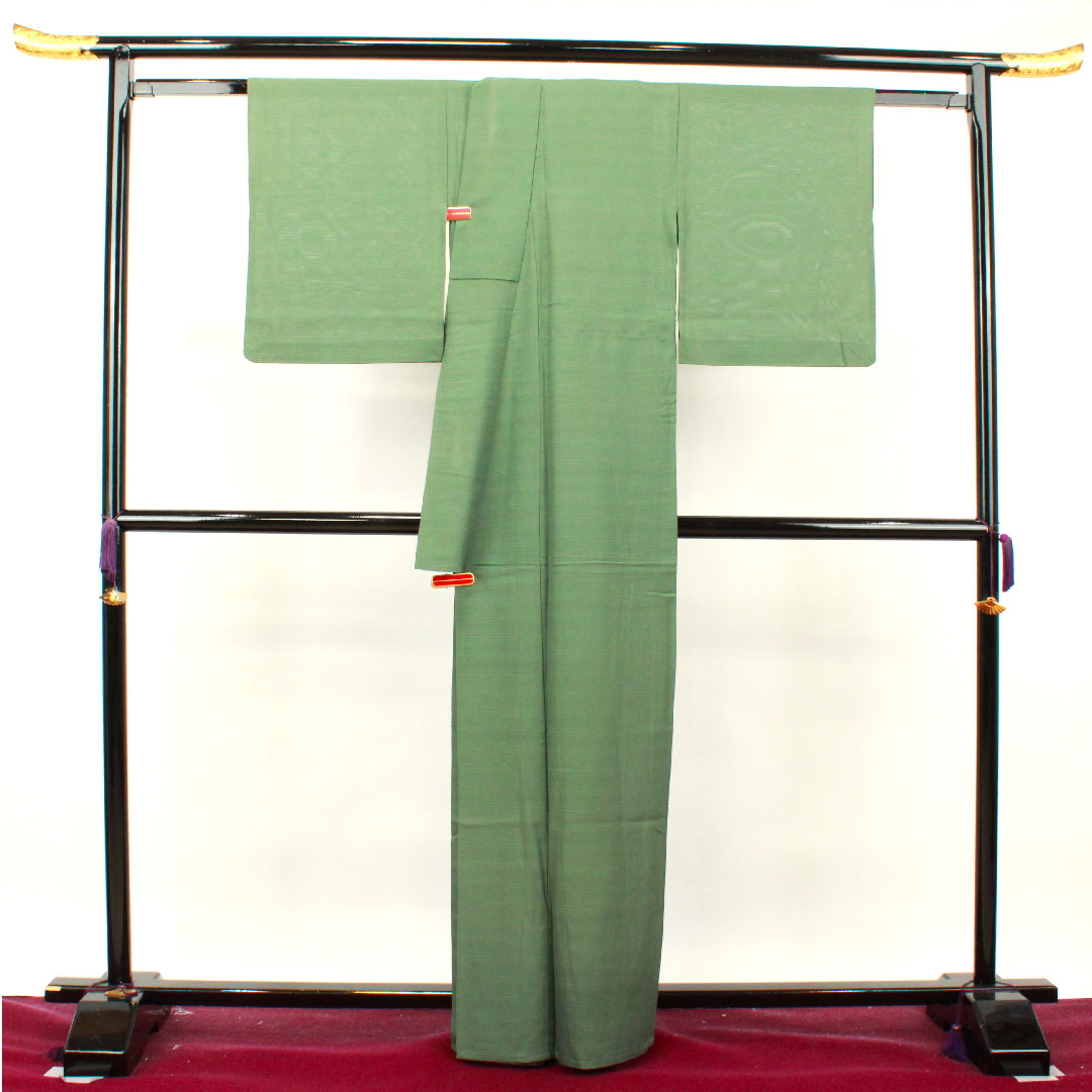 Summer item, pure silk, plain color, length 162.5cm, sleeve length 66cm, bamboo color, plain color, silk, A rank, green, 1132001073419