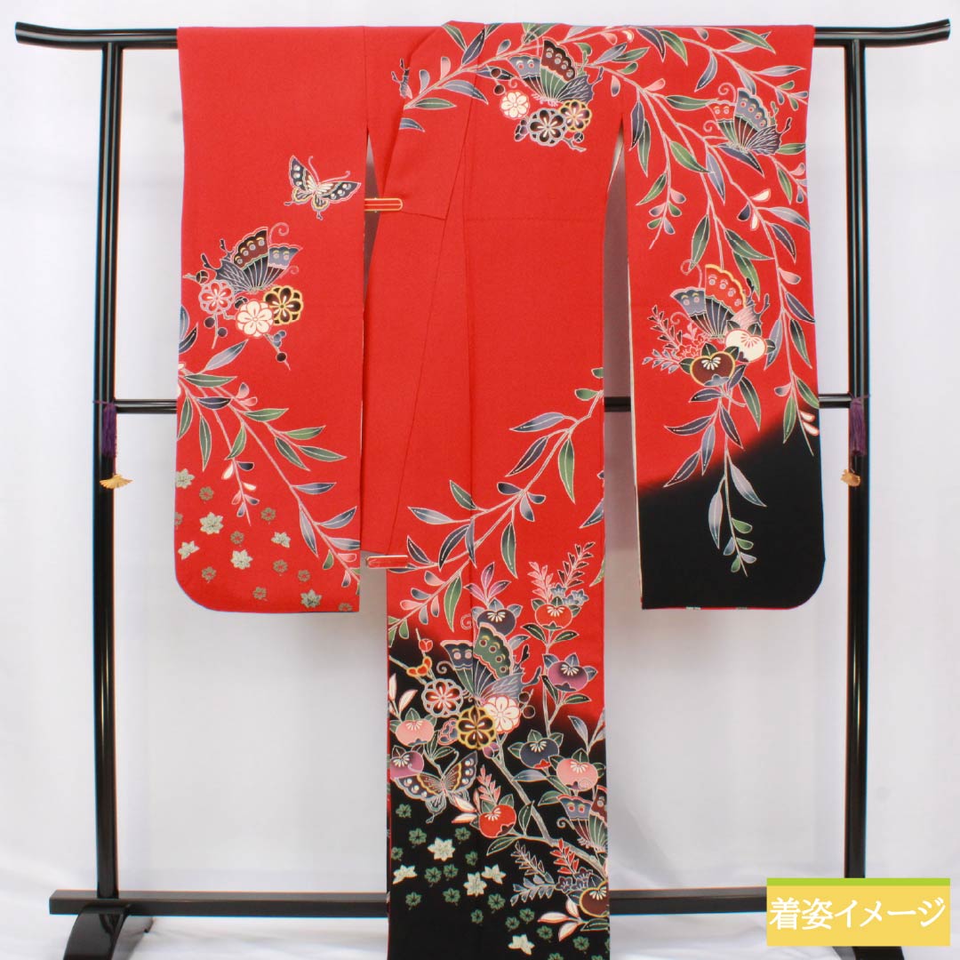 Furisode (long-sleeved kimono) made of pure silk, S-rank, length 167cm, sleeve length 66cm, lined, red, Kyoto Bingata (dyed dye) pattern, auspicious motifs of butterflies, tangerines, and reddish tones, product number 1113002322512