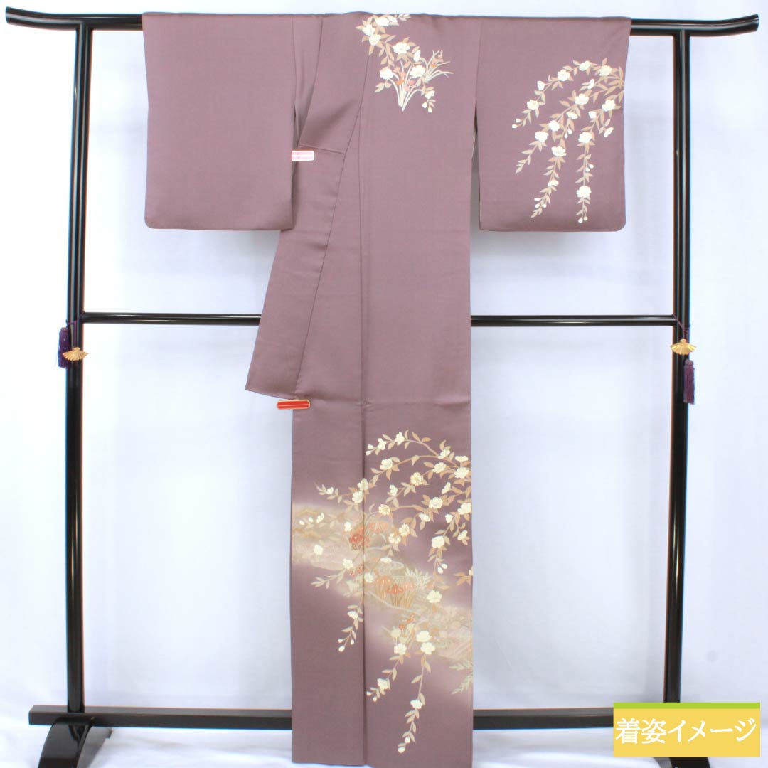 Formal kimono, pure silk, rank B, lined, length 164cm, sleeve to sleeve 64.5cm, reddish gray, Kyo-Yuzen, one crest, plants, purple tones, 1112007044420