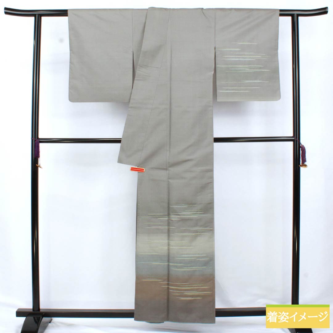 Homongi (visiting kimono) made of pure silk, S-rank, lined, length 158cm, sleeve length 65cm, natural gray (sunetsuiro) Hakusan Tsumugi silk with pearl-tone stitching and gray accents. Product code: 1112006112322