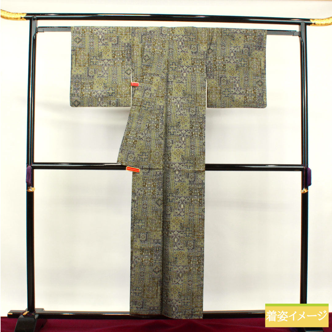 紬 正絹 身丈159.5cm 裄丈65.5cm 幾何学模様 Sランク 袷 グラデーション系 1116003032399