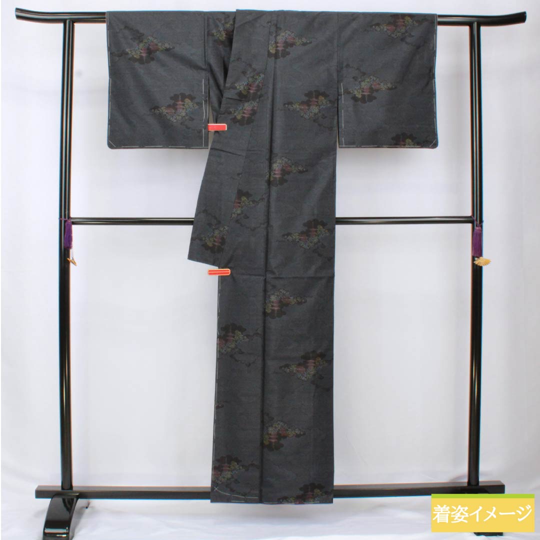 Silk Tsumugi Kimono, S-Rank, Length 158cm, Sleeve Length 62cm, Oshima Tsumugi, Double Kasuri Pattern, Cloud Pattern, Landscape Design, Lined, Black, 1116004052310