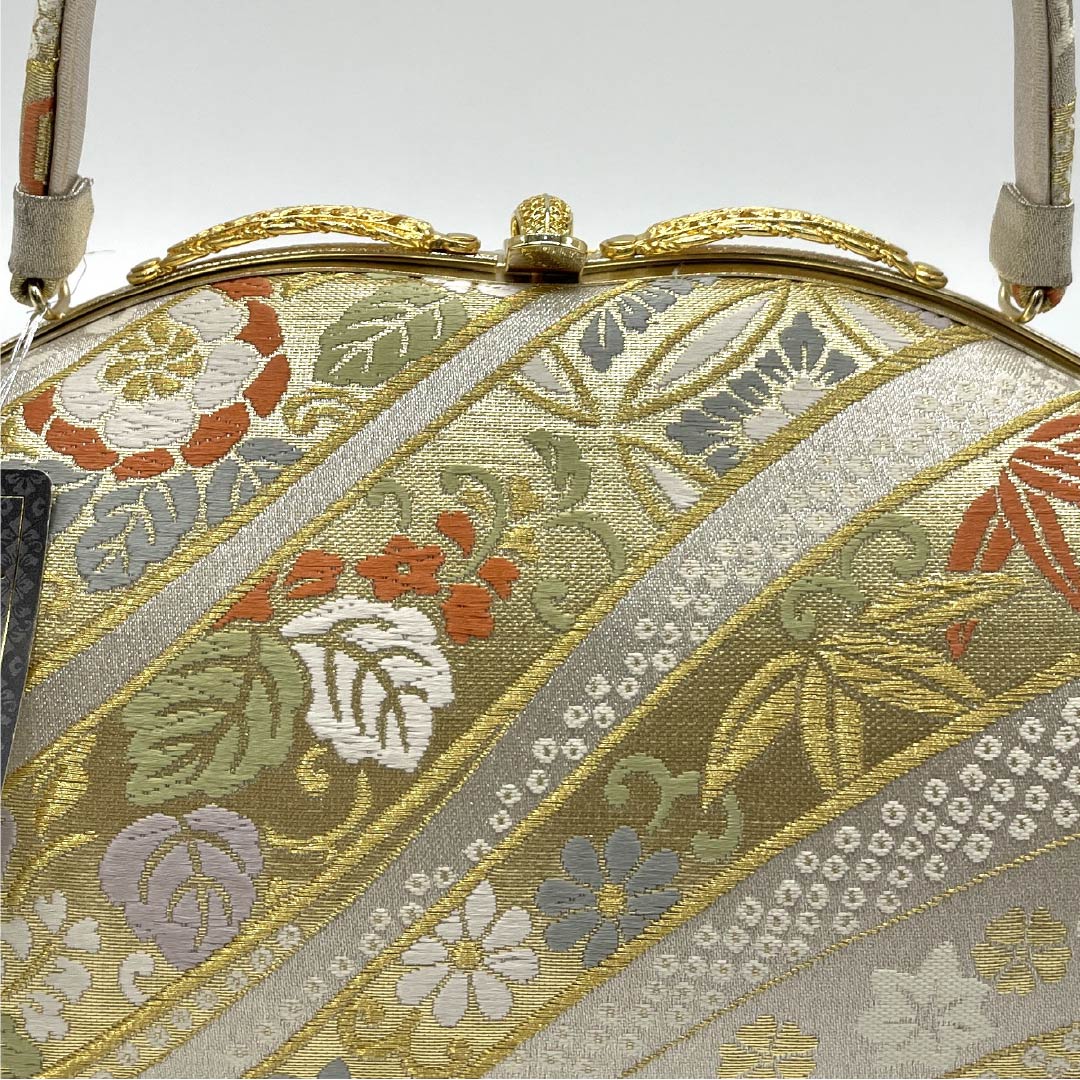 (Like New) Formal Zori and Bag Set, Grade A, with Auspicious Motifs, Obi Fabric, Size L, Gold, 1133000463421